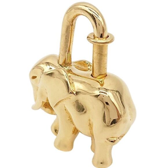 Hermes Cadenas 1997 Limited Edition Elephant Gold Shoulder Bags